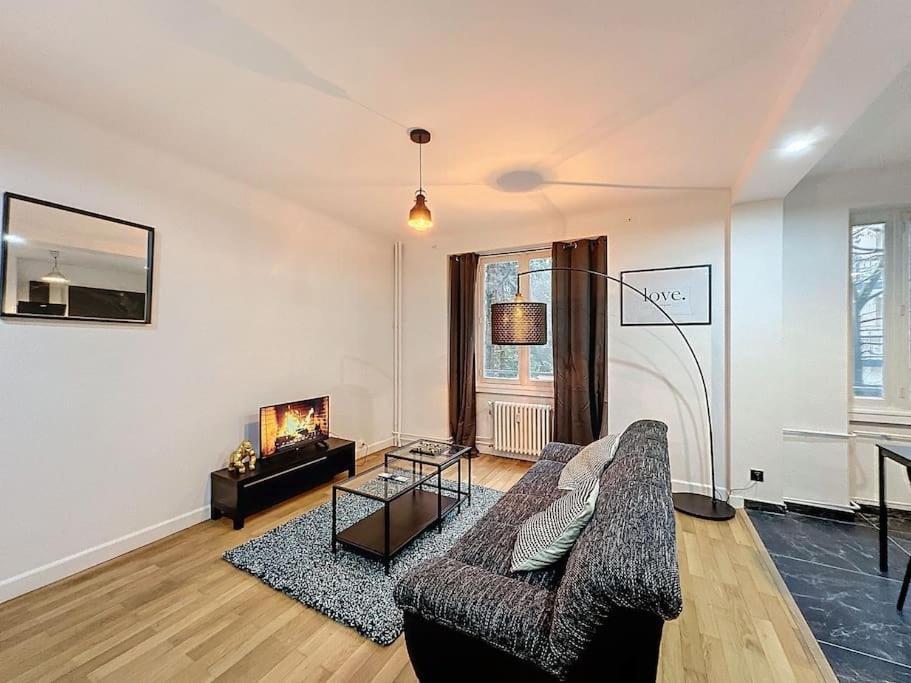 Cosy Appartement, Lyon 6E Barrier Bagian luar foto
